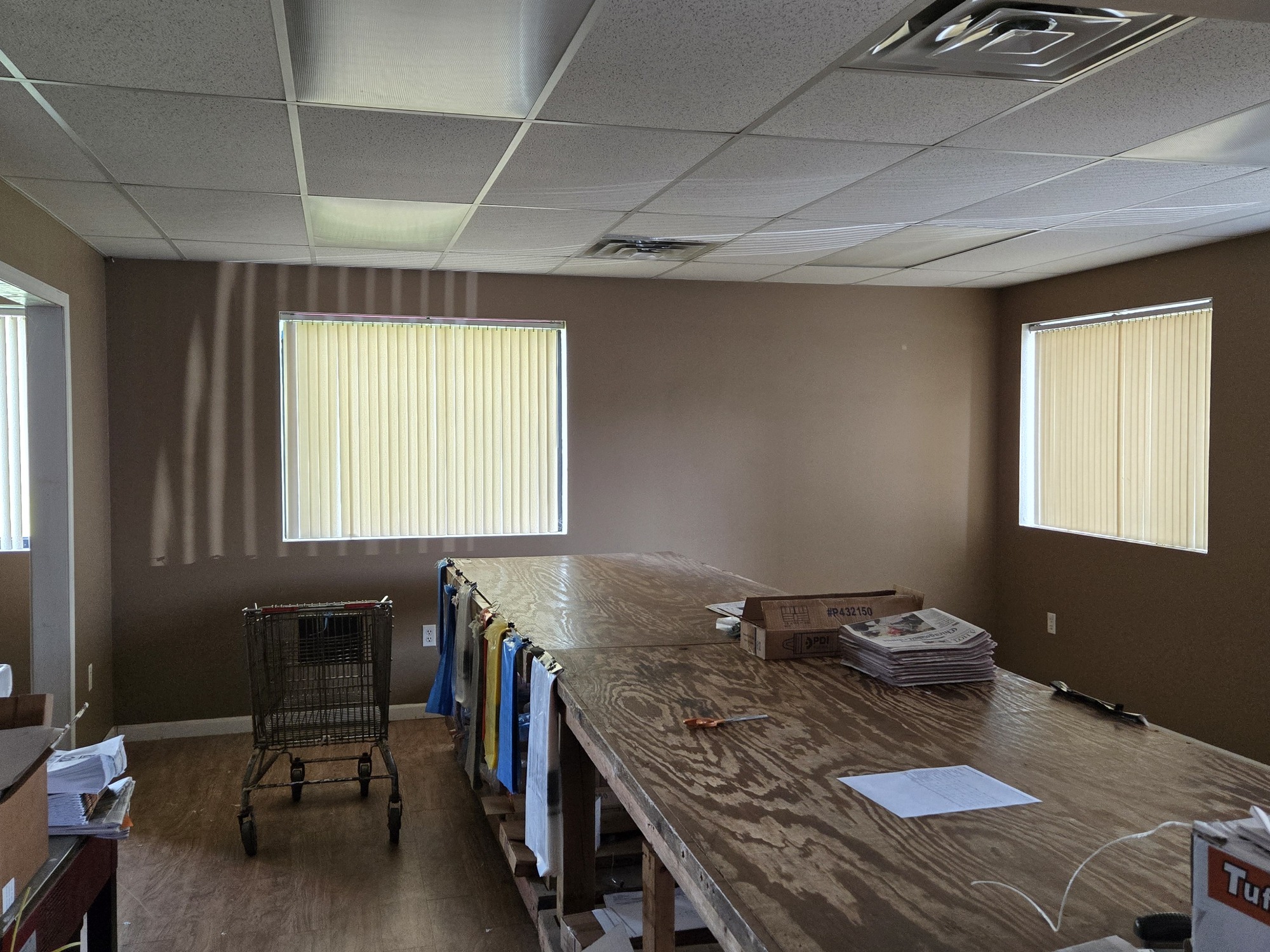 Unit 1 fully temperature-controlled office and retail area